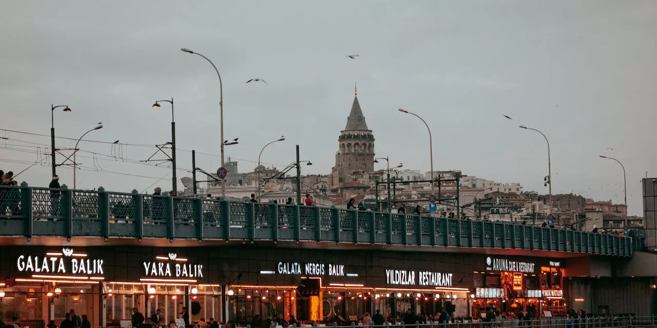 Karakoy et le Pont de Galata : Découvrez le Quartier 21e Siècle