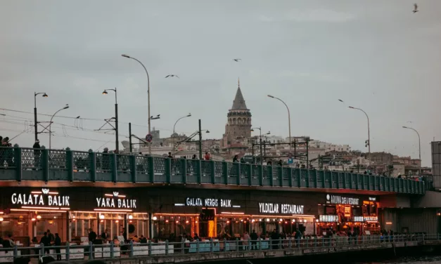 Karakoy et le Pont de Galata : Découvrez le Quartier 21e Siècle