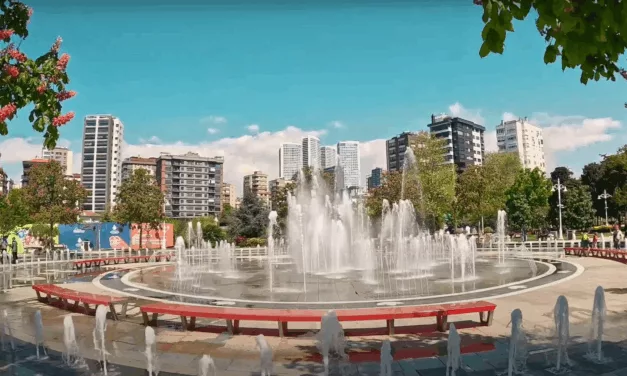 İBB Göztepe 60th Year Park : une oasis urbaine magique entre art, détente et gastronomie