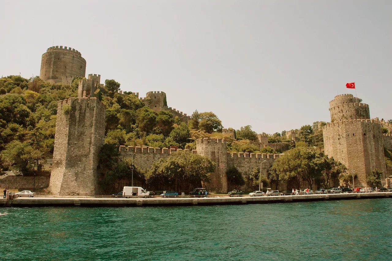 Rumeli Hisari depuis le Bosphore