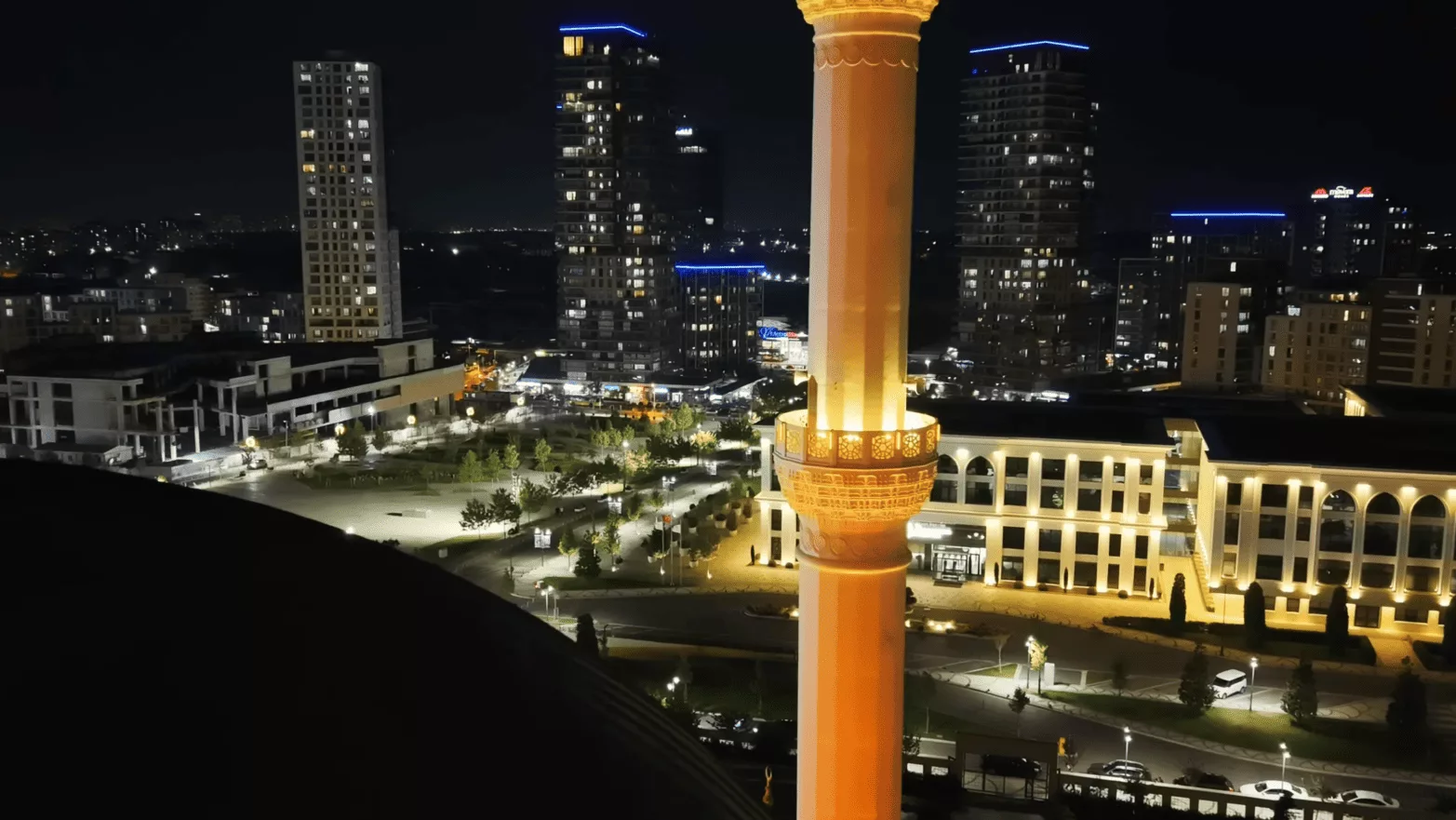 Basaksehir Istanbul de nuit
