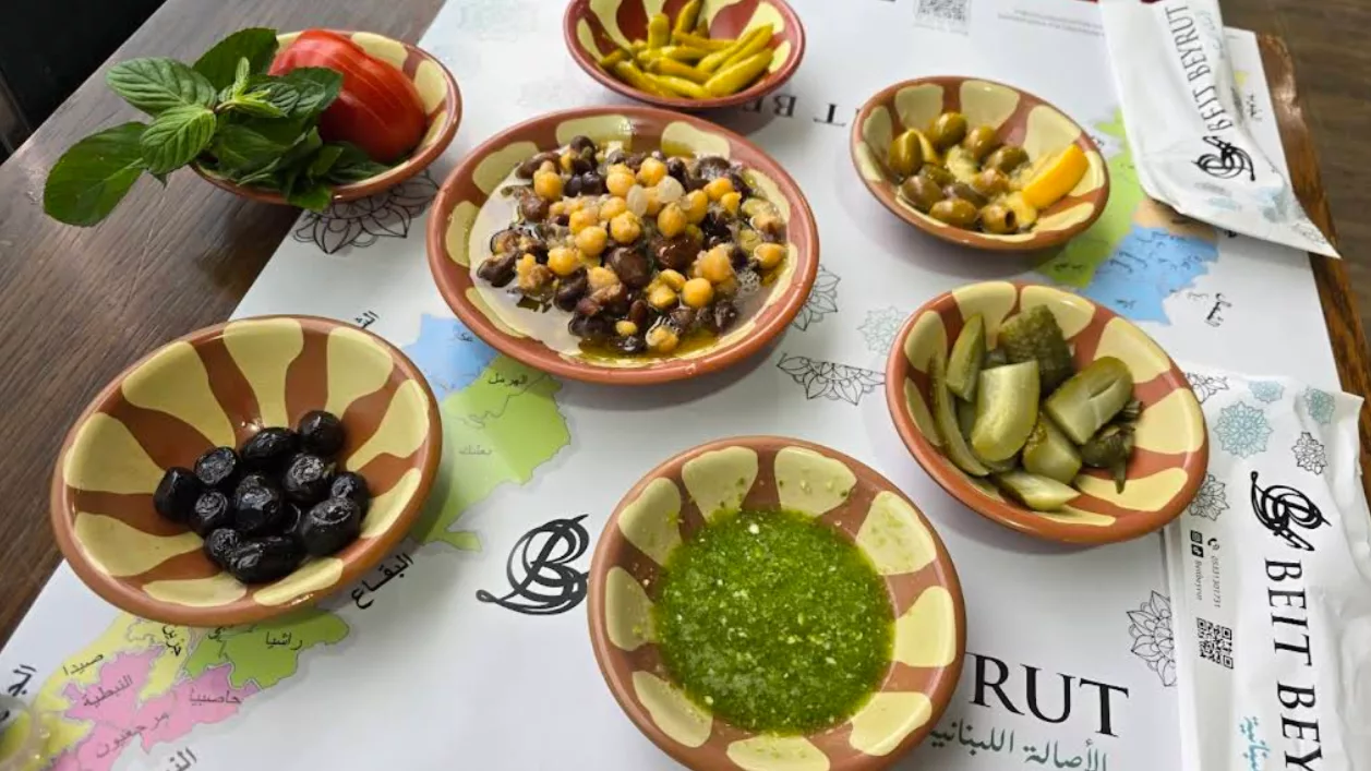 Beit Beyrut table