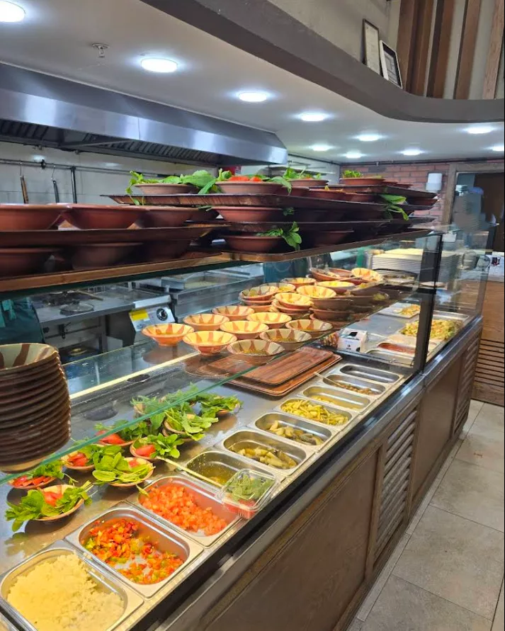 Beit Beyrut vitrine magasin