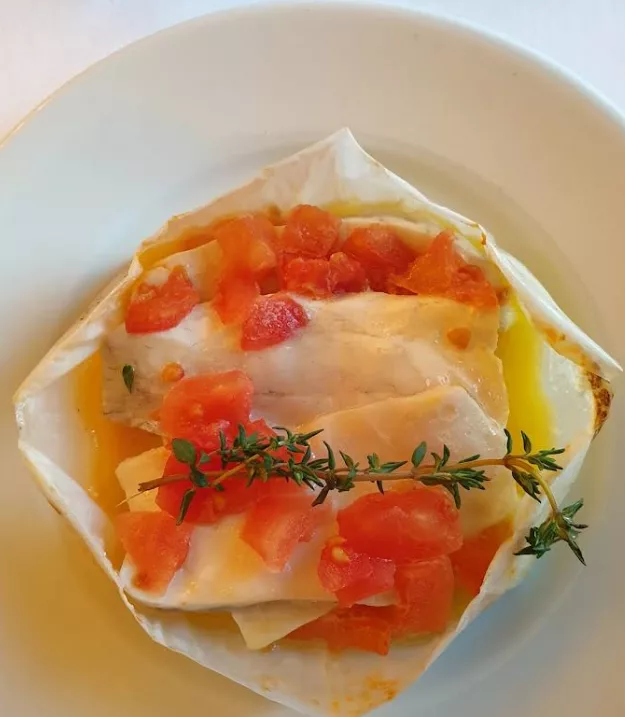 Kagitta Levrek Pandeli Restaurant